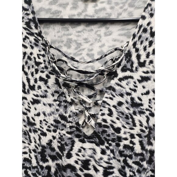 Bebe Womens Tunic Top Large Black Gray Leopard Print Lace Up  Long Sleeve Casual - Picture 2 of 9